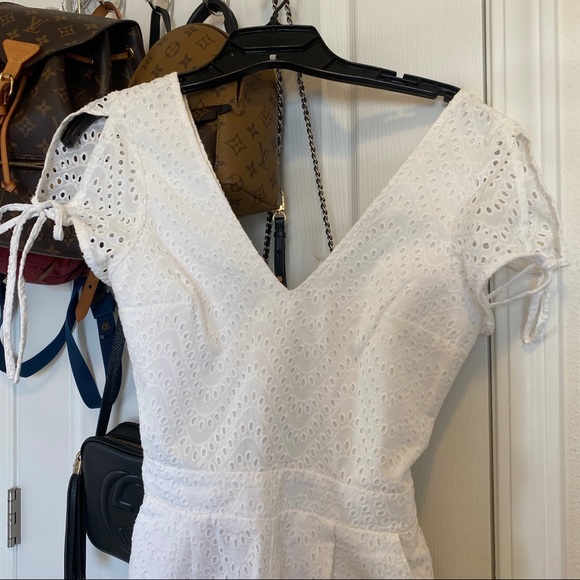 Express Tie Back Romper - Picture 5 of 8